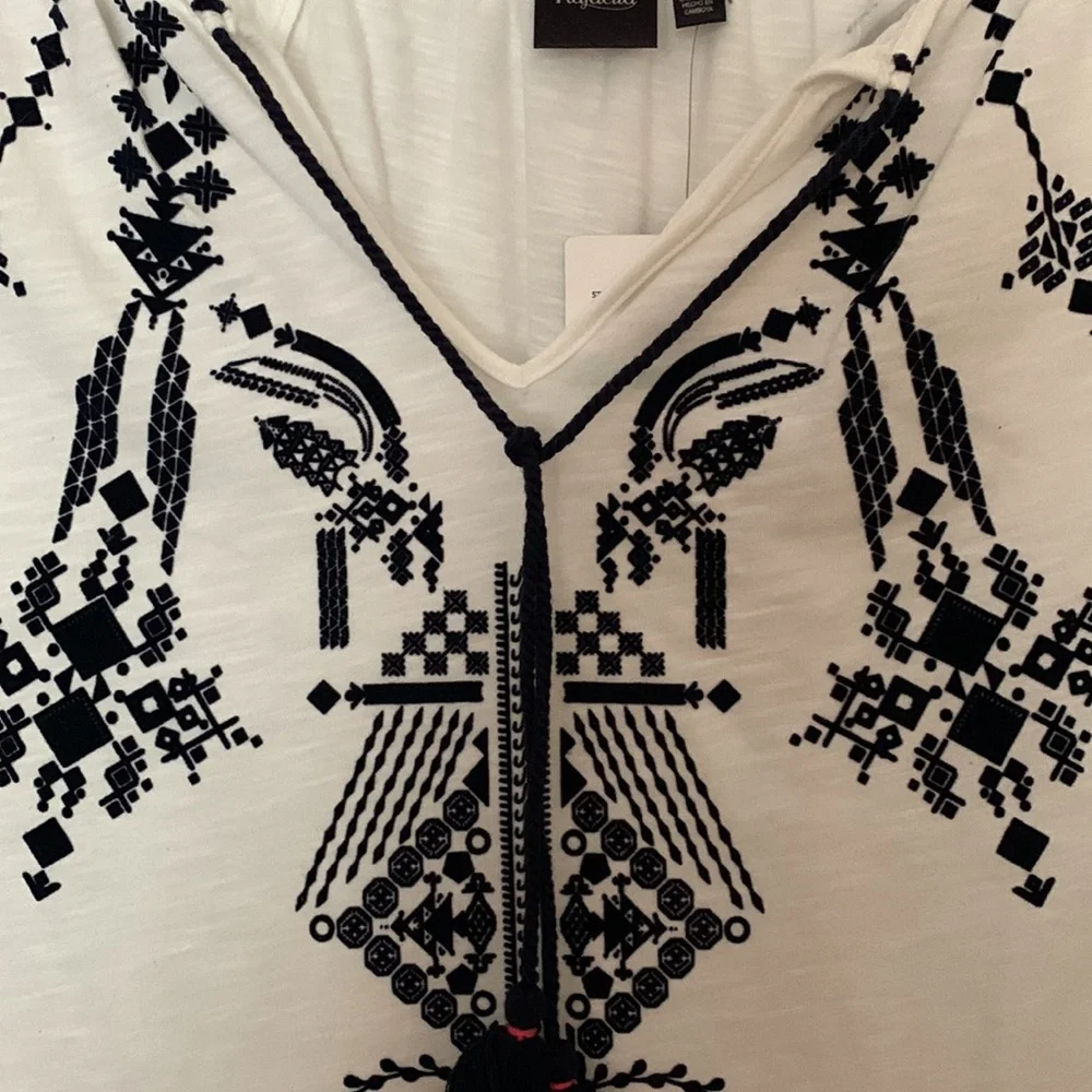 NWT - RAFAELLA White Cottage Core Embroidered Top, size L - Picture 3 of 6